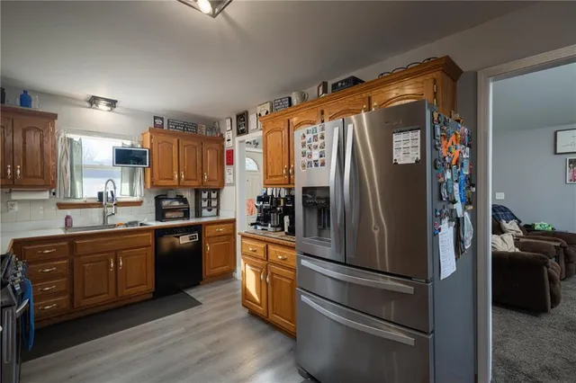 $310,000 | 704 Oakwood Street, Harrisonville, MO 64701