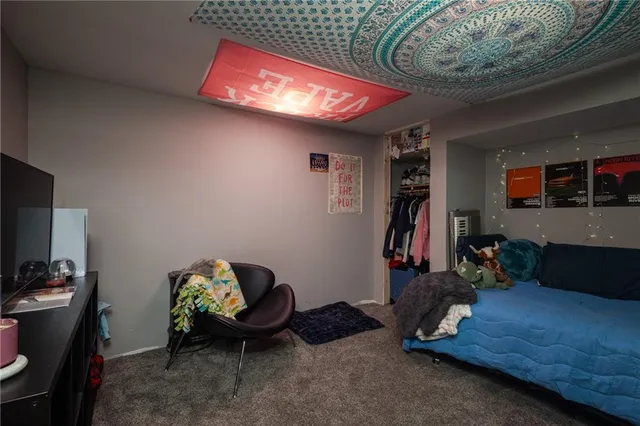 $310,000 | 704 Oakwood Street, Harrisonville, MO 64701