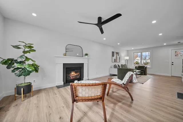 $699,000 | 60 Geneva Street, Manchester, NH 03102