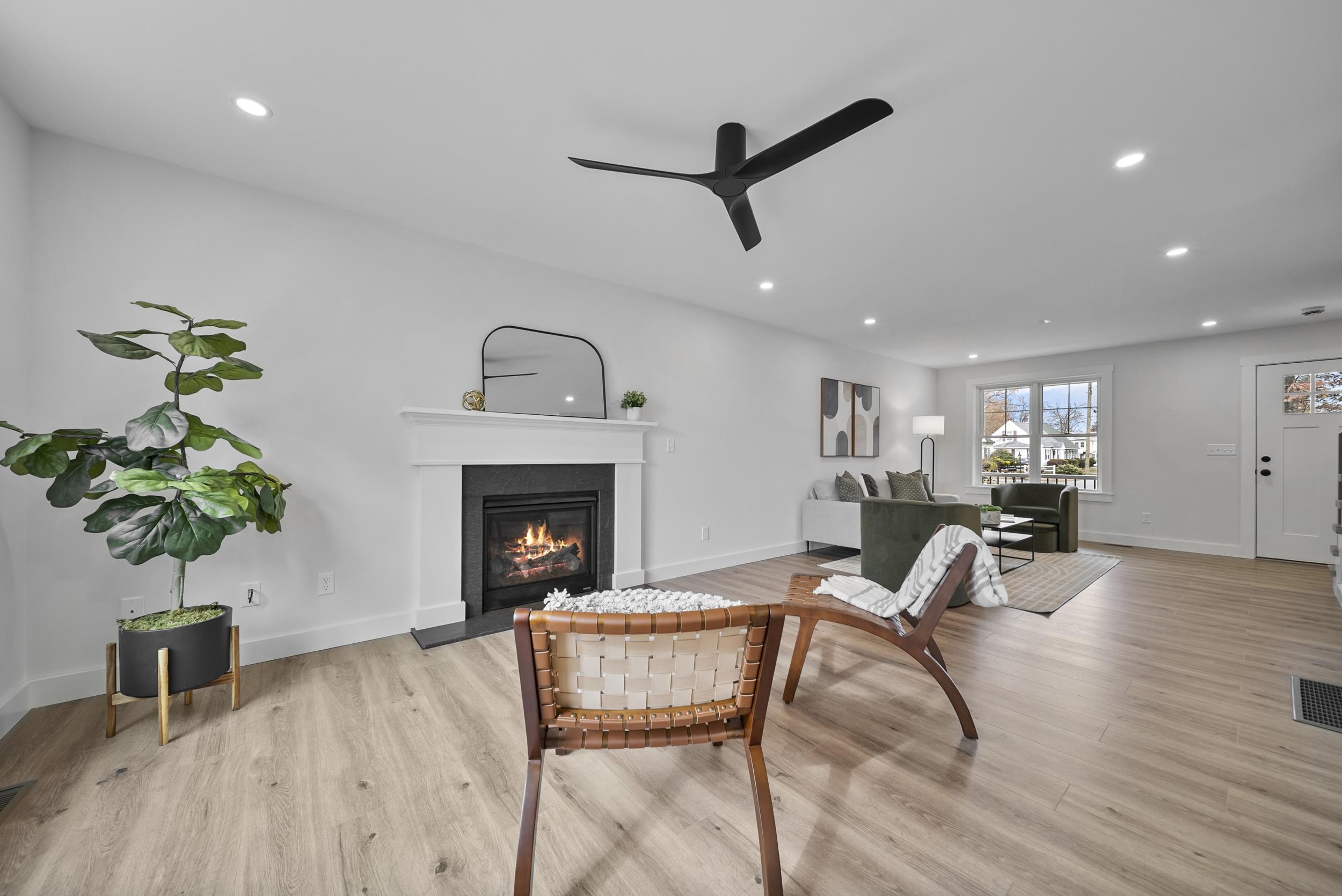 60 Geneva Street Manchester, NH 03102 - Photo 13 of 50