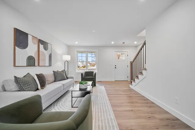 $699,000 | 60 Geneva Street, Manchester, NH 03102