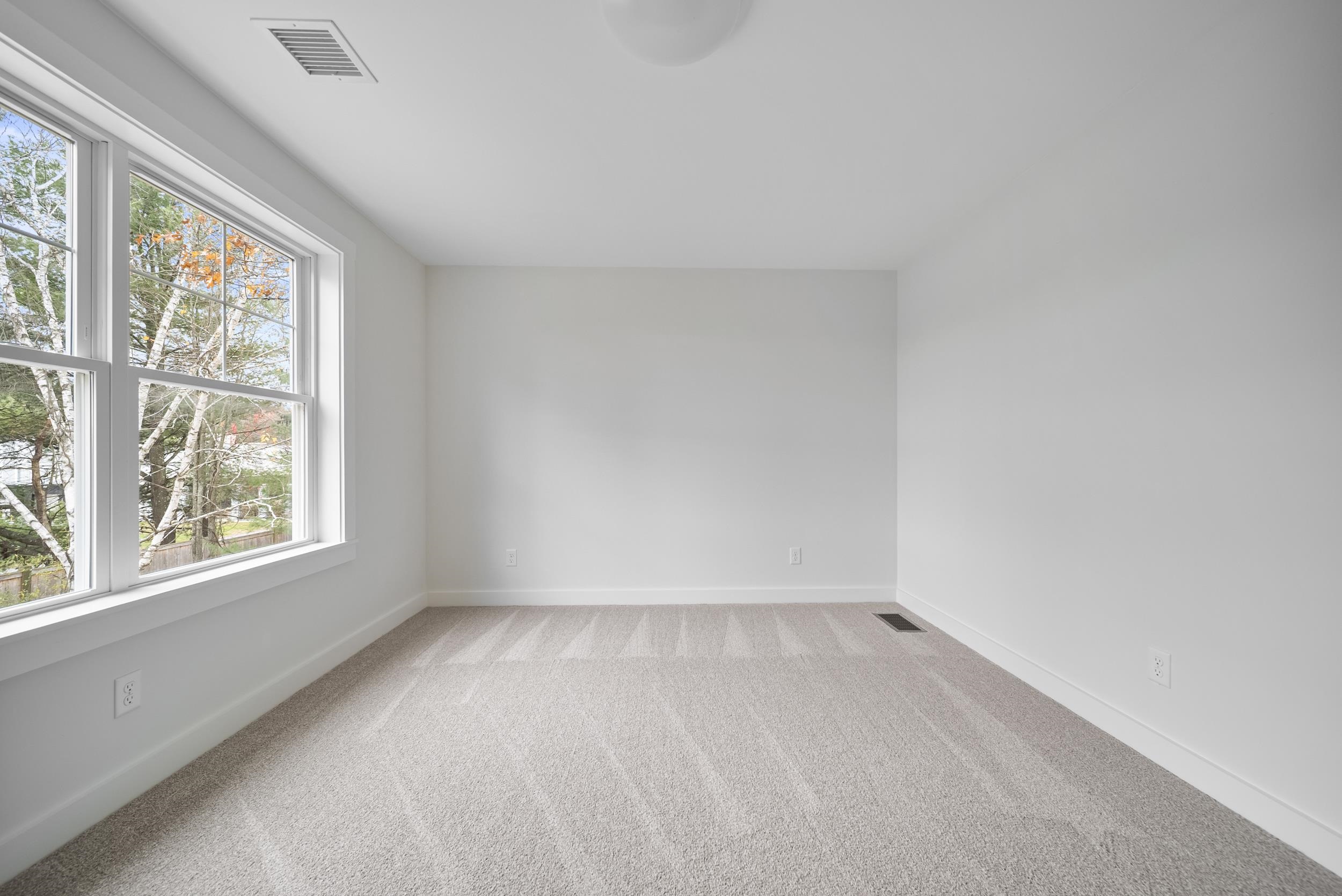 60 Geneva Street Manchester, NH 03102 - Photo 30 of 50