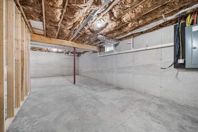 $699,000 | 60 Geneva Street, Manchester, NH 03102