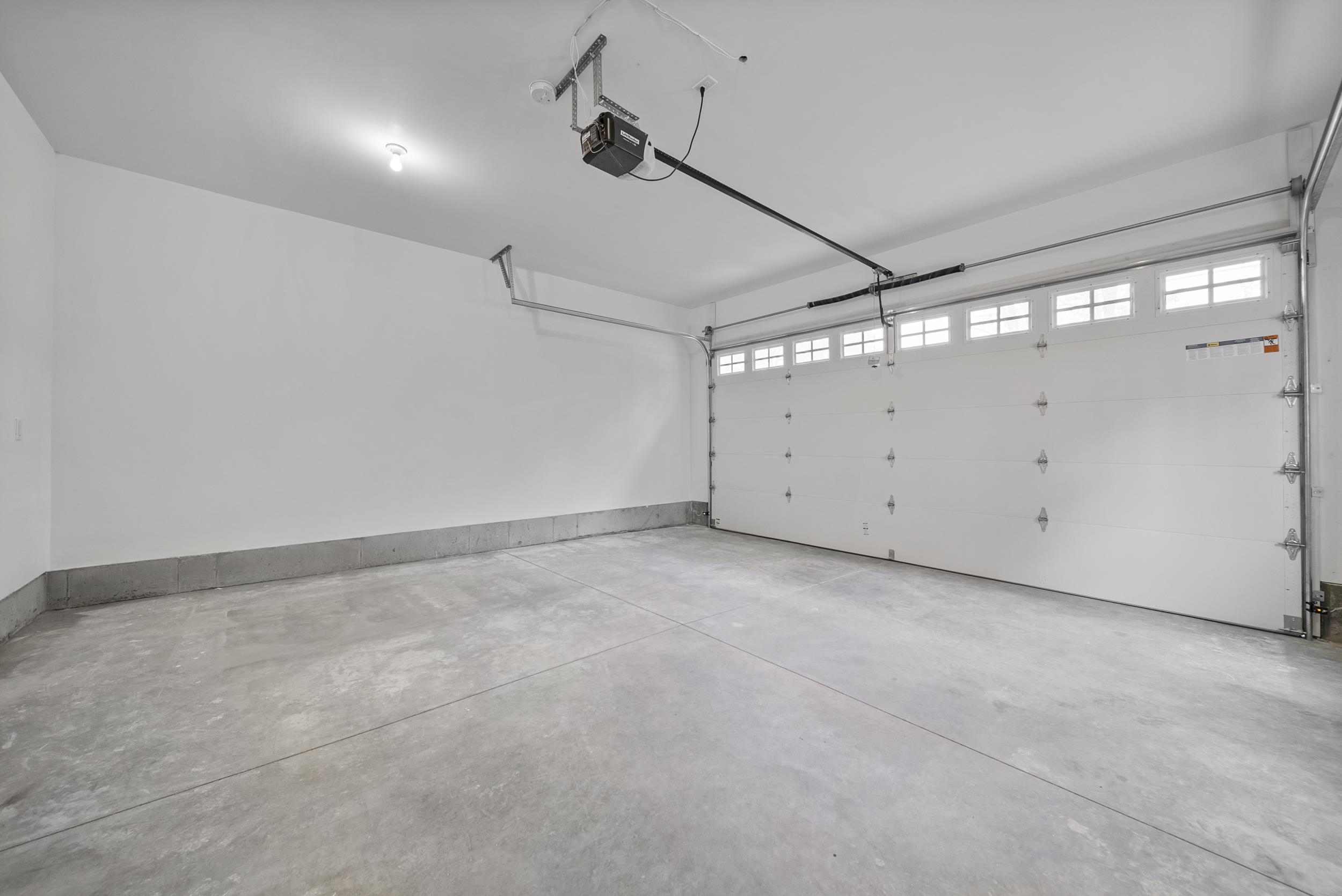 60 Geneva Street Manchester, NH 03102 - Photo 35 of 50