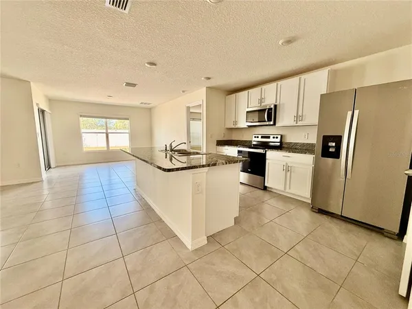 $2,275 | 4119 Autumn Amber Dr Spring Hill, Spring Hill, FL 34609