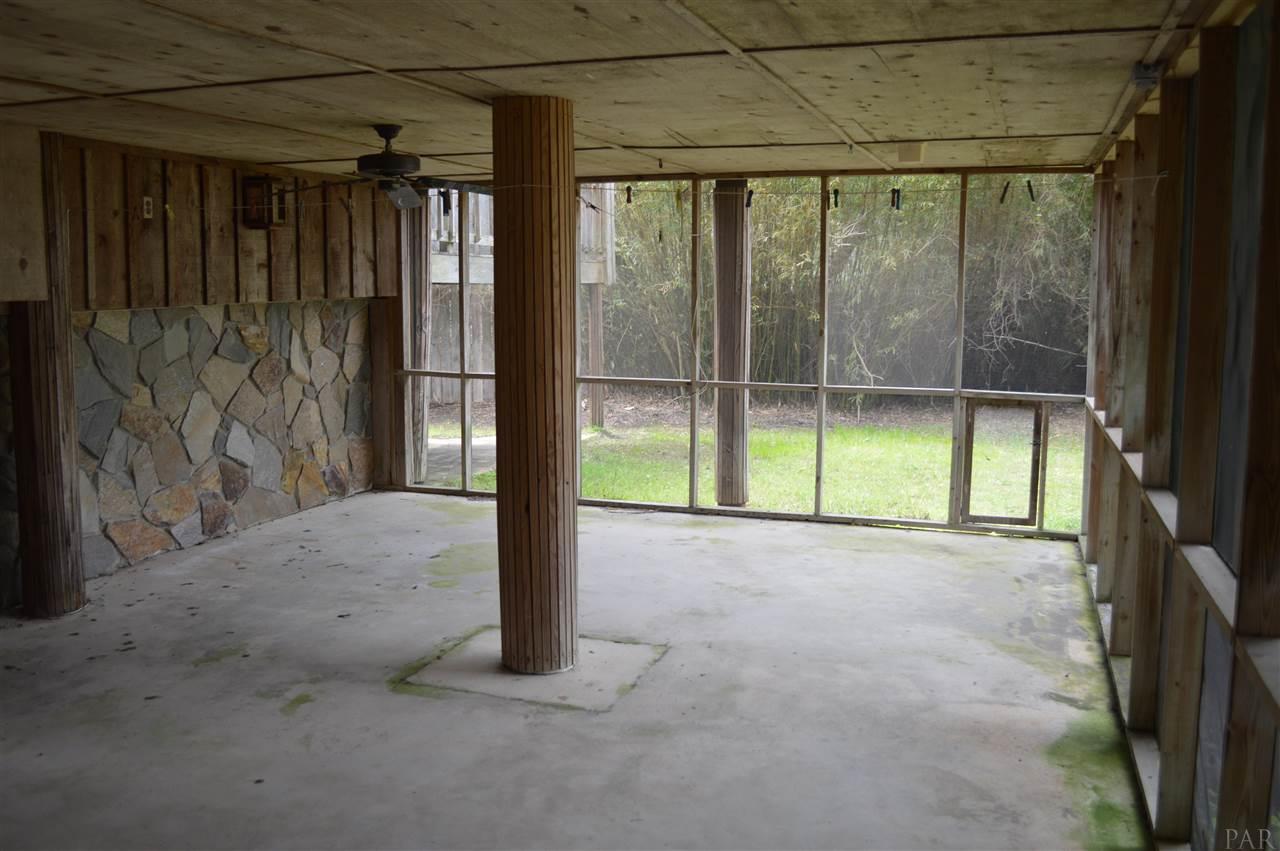 14880 Innerarity Point Road Pensacola, FL 32507 - Photo 17 of 22 Gallery Image 17
