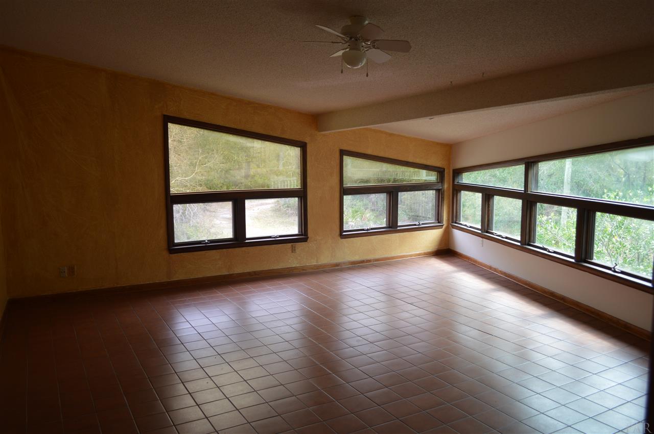 14880 Innerarity Point Road Pensacola, FL 32507 - Photo 8 of 22 Gallery Image 8