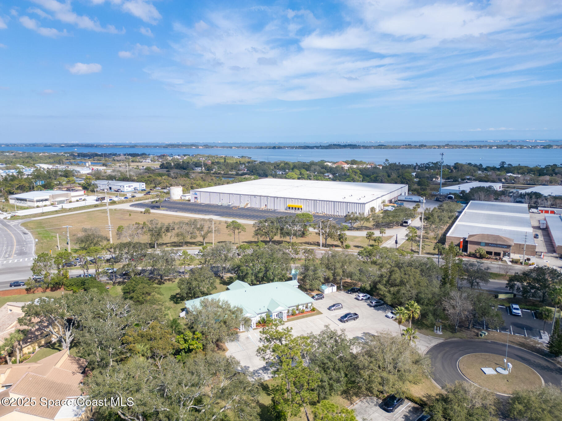 38 Suntree Place, Unit 2 Melbourne, FL 32940 - Photo 16 of 52 a view of city and ocean