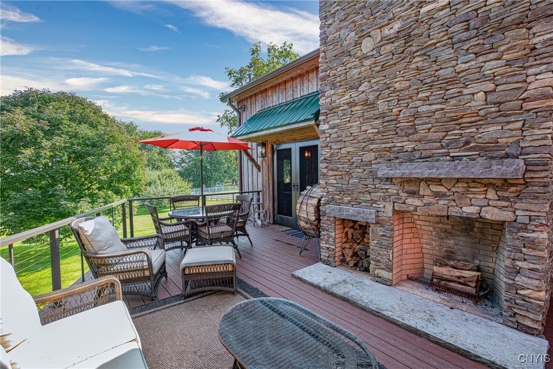 881 Andrews Road Skaneateles, NY 13152 - Photo 27 of 47 Guest House