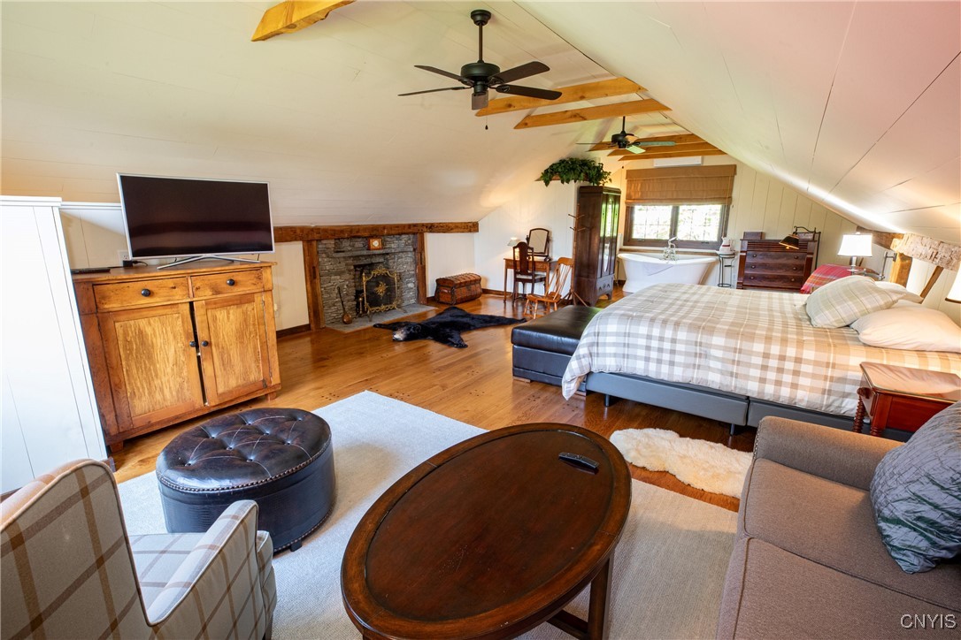 881 Andrews Road Skaneateles, NY 13152 - Photo 29 of 47 Guest House