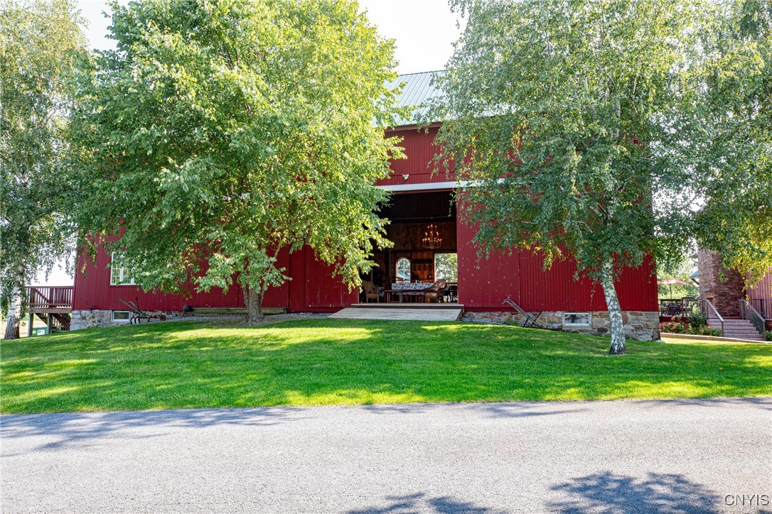 881 Andrews Road Skaneateles, NY 13152 - Photo 39 of 47 Entertainment Barn