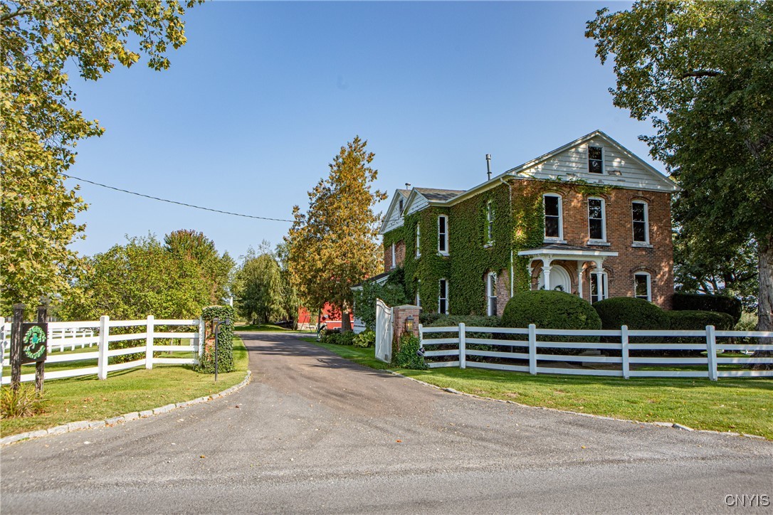 881 Andrews Road Skaneateles, NY 13152 - Photo 44 of 47