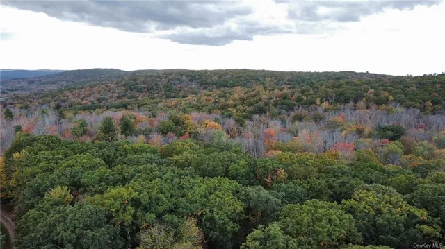 $2,300,000 | 3 Hill Road, Austerlitz, NY 12017