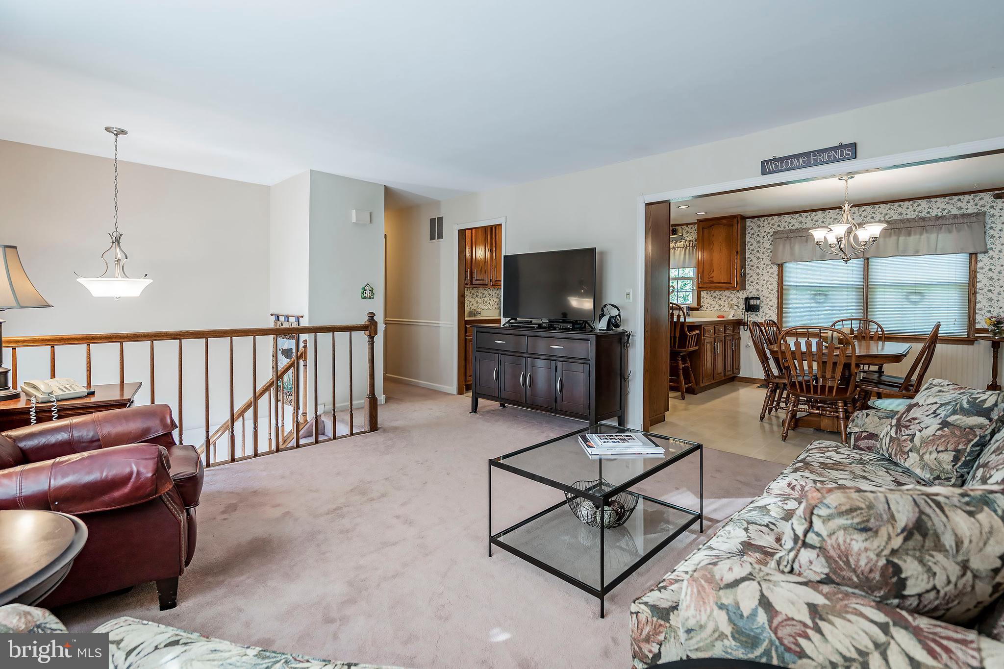 127 Revolutionary Road Tuckerton, NJ 08087 - Photo 6 of 24