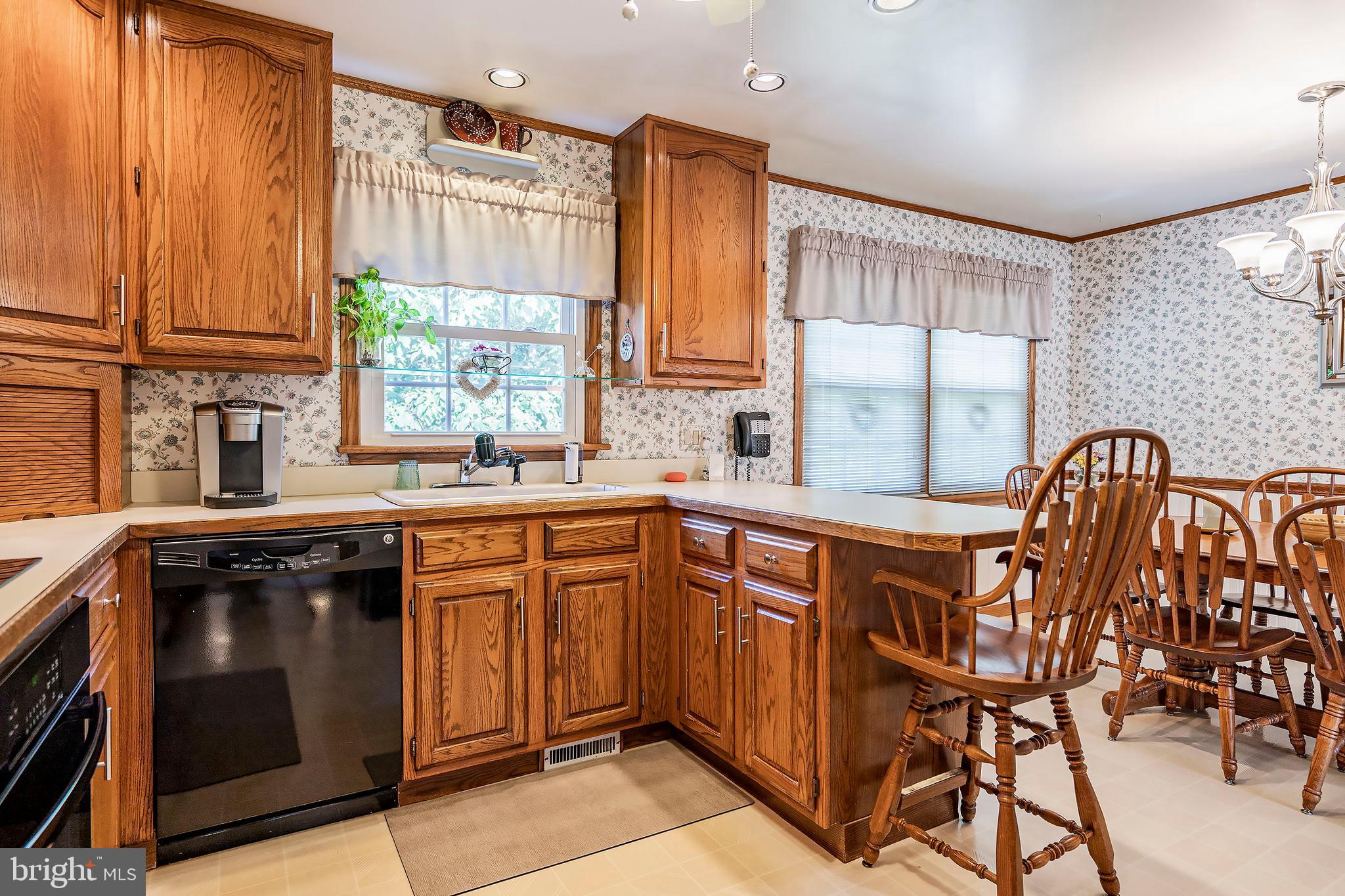 127 Revolutionary Road Tuckerton, NJ 08087 - Photo 7 of 24