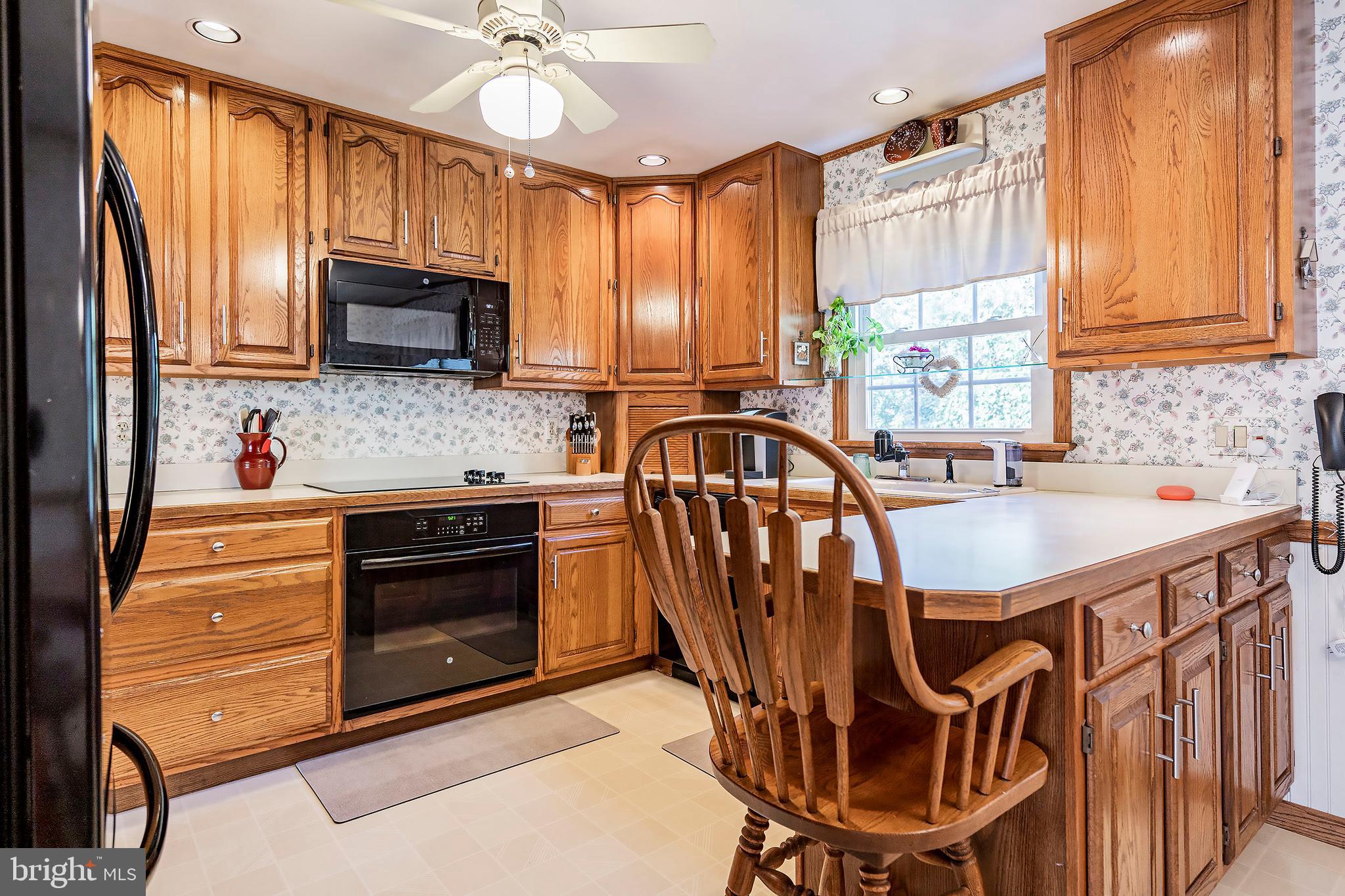 127 Revolutionary Road Tuckerton, NJ 08087 - Photo 8 of 24