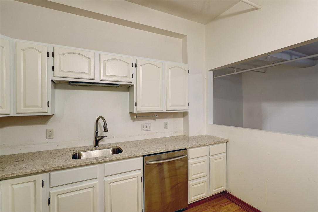 148 Bernon Street, Unit 17 Woonsocket, RI 02895 - Photo 4 of 20 Gallery Image 4