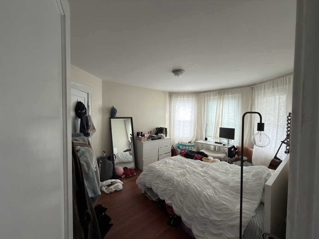 19 Claymoss Road Boston, MA 02135 - Photo 18 of 28