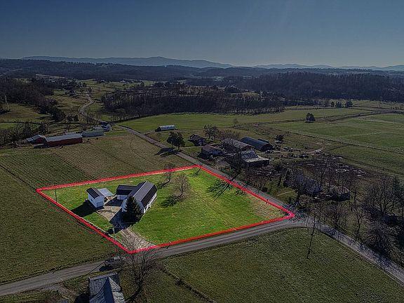 397 Mt Pleasant Road Greeneville, TN 37743 - Photo 16 of 85 17