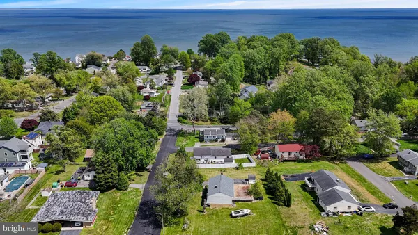 $349,000 | 3815 13th Street, Chesapeake Beach, MD 20732