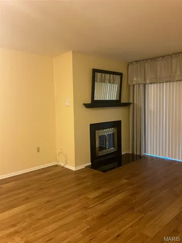 $114,000 | 3107 Garnette Drive, Unit C12, Bridgeton, MO 63044