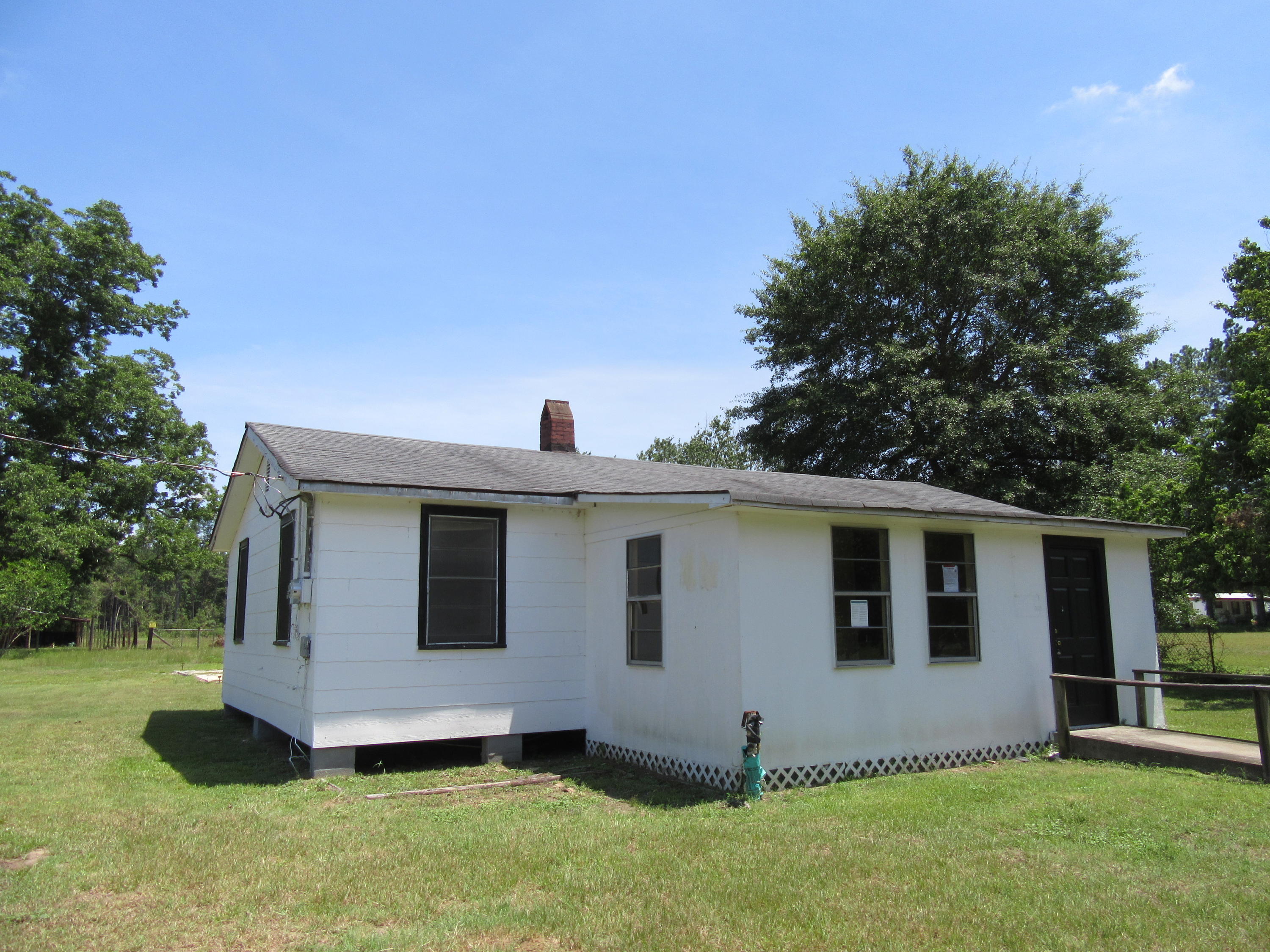 1008 Groomstown Road Cross, SC 29436 - Photo 1 of 12 front 2