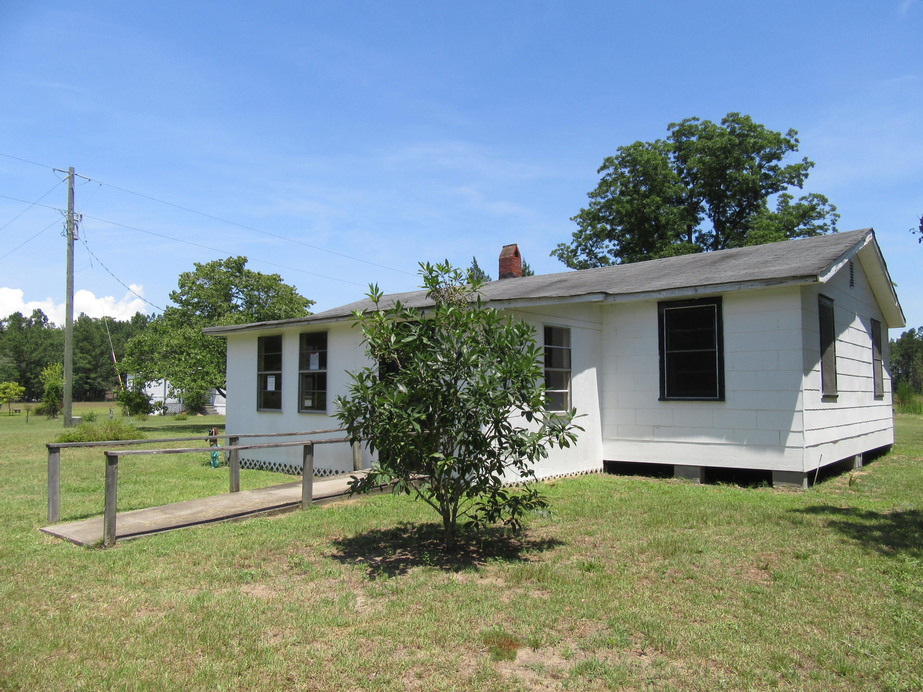 1008 Groomstown Road Cross, SC 29436 - Photo 2 of 12 front 3