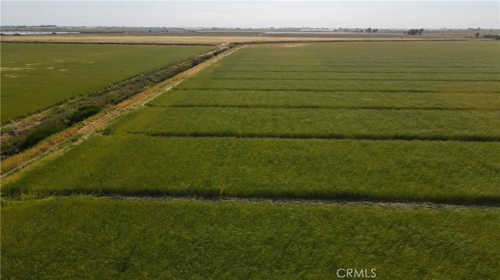 0 Hogin Turlock, CA 95382 - Photo 2 of 10 a view of an ocean view