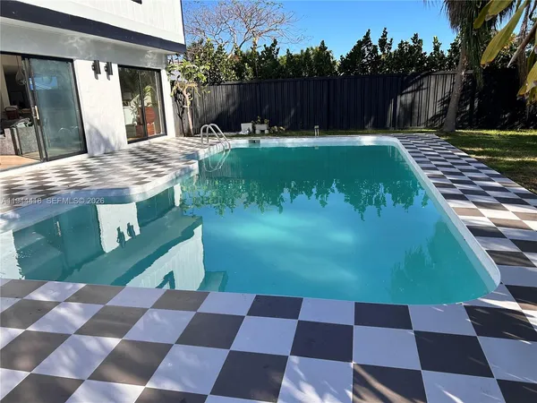 $5,000 | 760 Windtree Way, Wellington, FL 33414