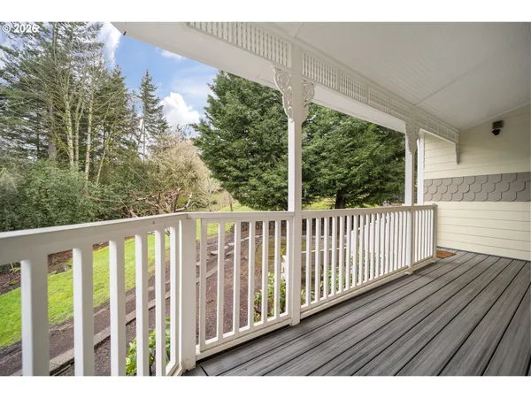 $1,299,000 | 1407 Southwest Walters Drive, Gresham, OR 97080