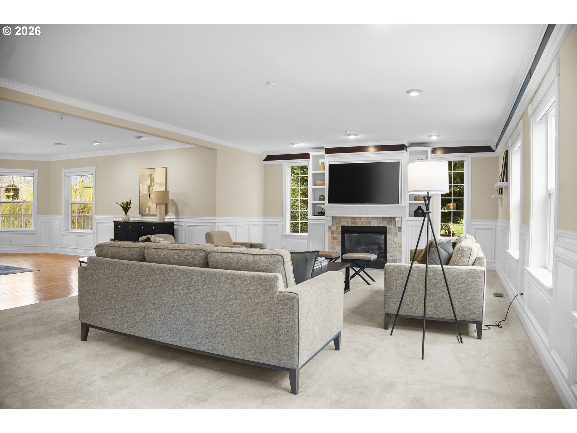 1407 Southwest Walters Drive Gresham, OR 97080 - Photo 4 of 41