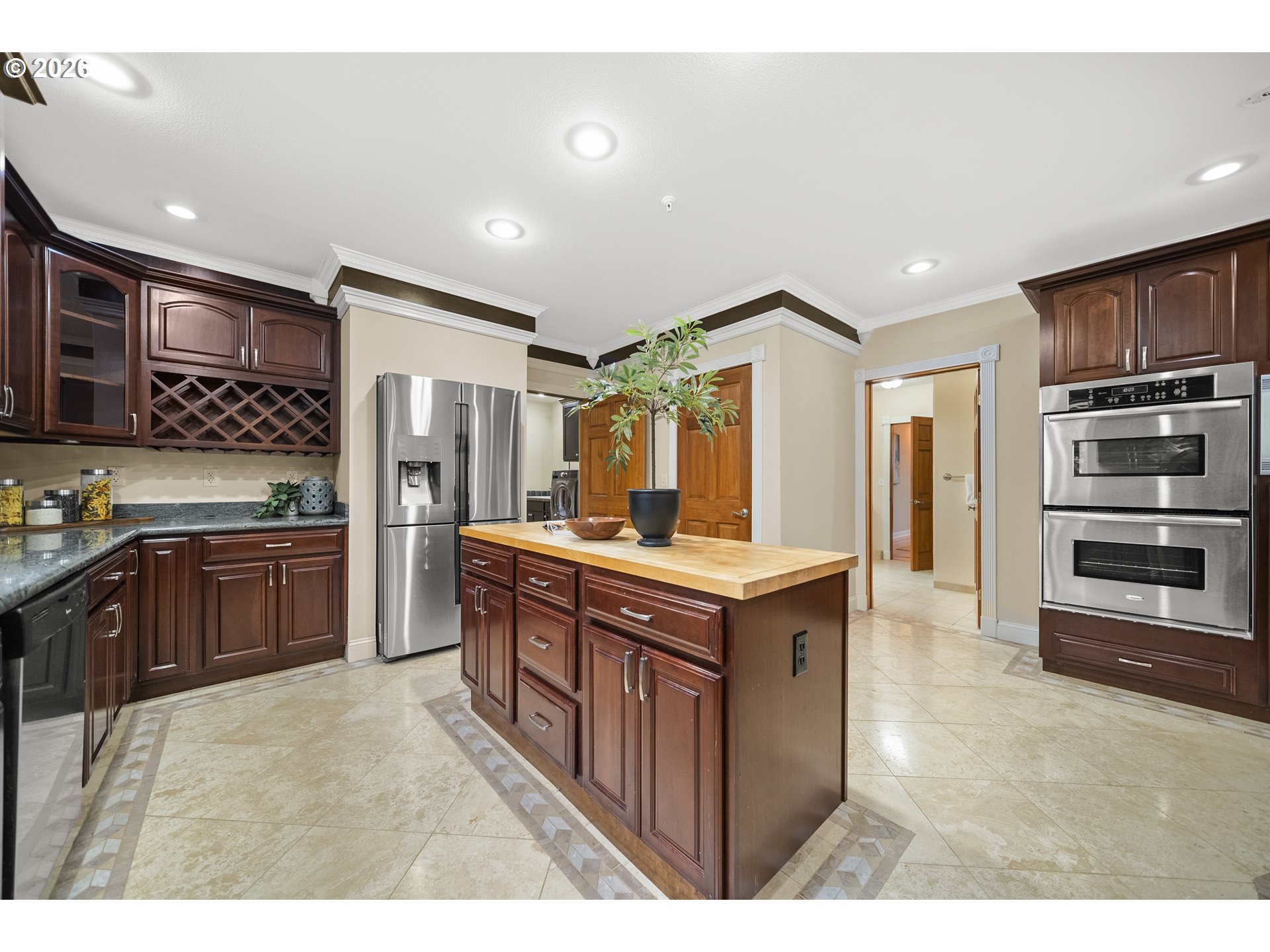 1407 Southwest Walters Drive Gresham, OR 97080 - Photo 10 of 41