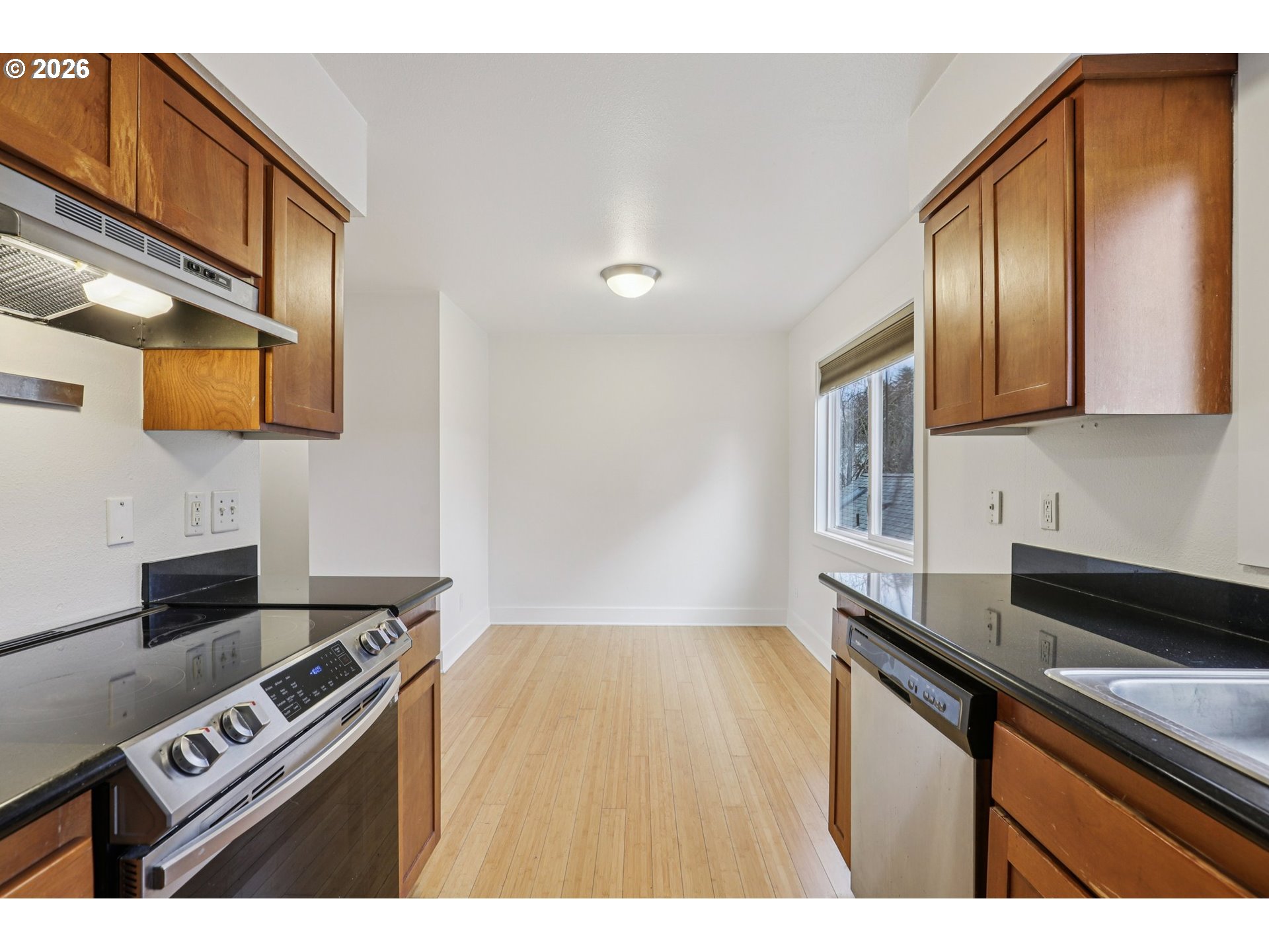 2301 Southeast Caruthers Street Portland, OR 97214 - Photo 22 of 35