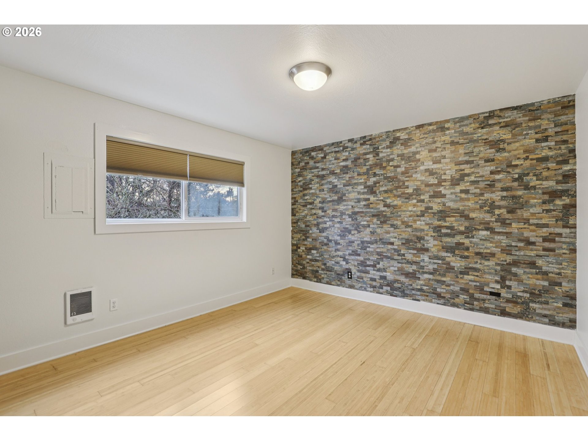 2301 Southeast Caruthers Street Portland, OR 97214 - Photo 28 of 35