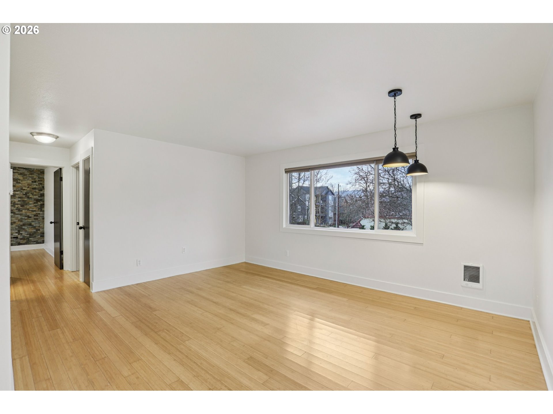 2301 Southeast Caruthers Street Portland, OR 97214 - Photo 6 of 35