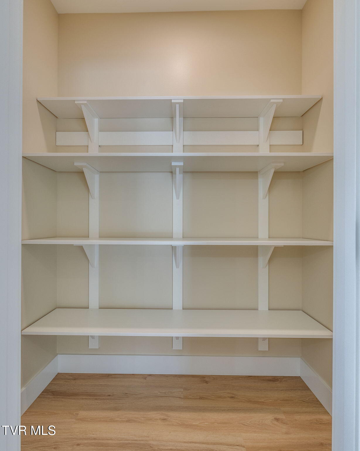 488 Middays Rest Jonesborough, TN 37659 - Photo 17 of 37 016