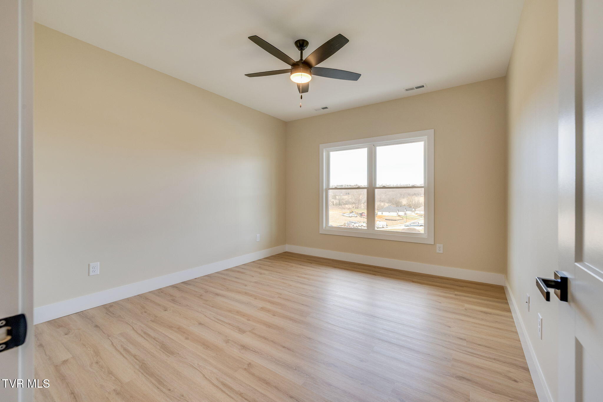 488 Middays Rest Jonesborough, TN 37659 - Photo 28 of 37 027-2