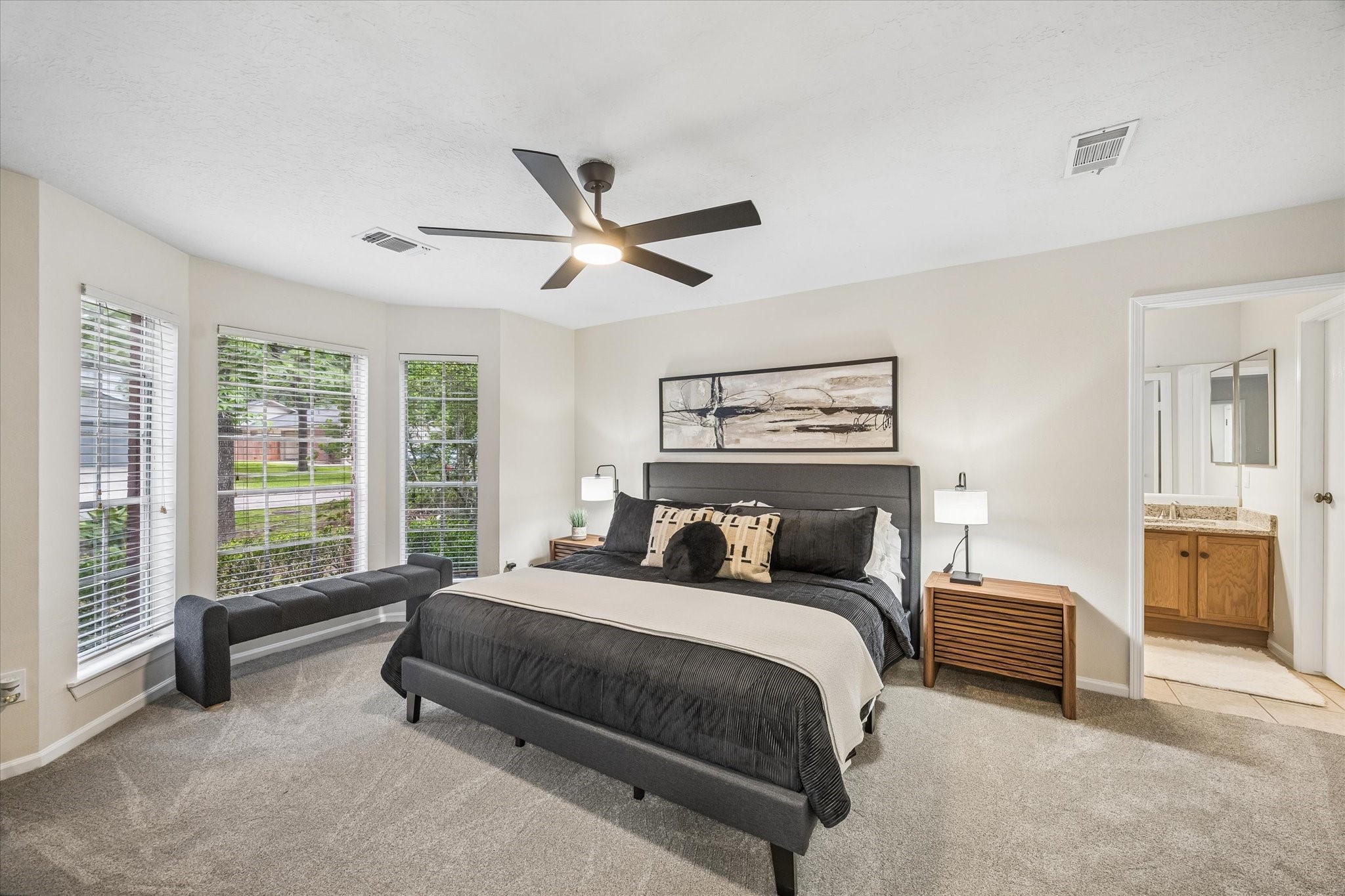 30 Camberwell Court The Woodlands, TX 77380 - Photo 12 of 26