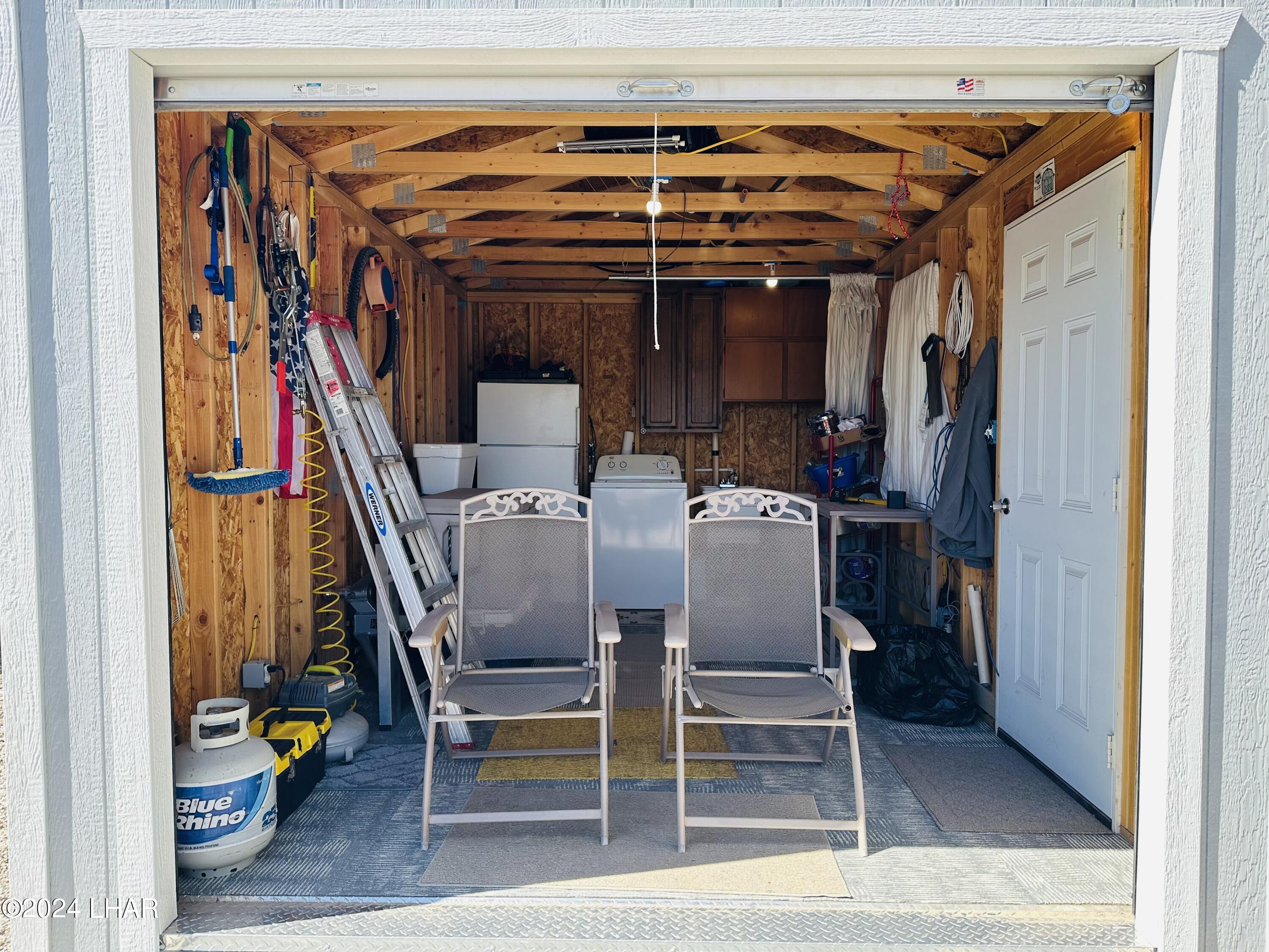 16 North Saguaro Road Quartzsite, AZ 85346 - Photo 7 of 15 Shed
