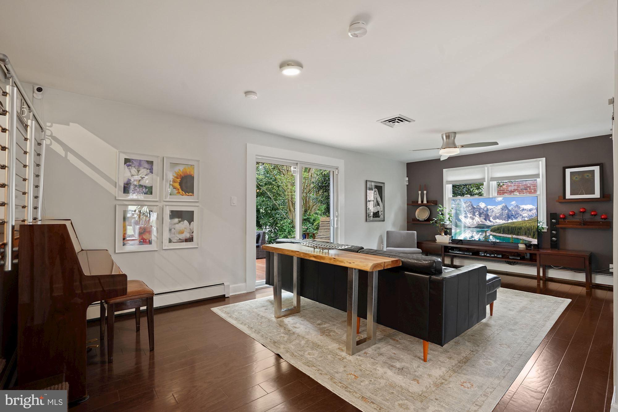 9813 Belhaven Road Bethesda, MD 20817 - Photo 3 of 31 Gallery Image 3