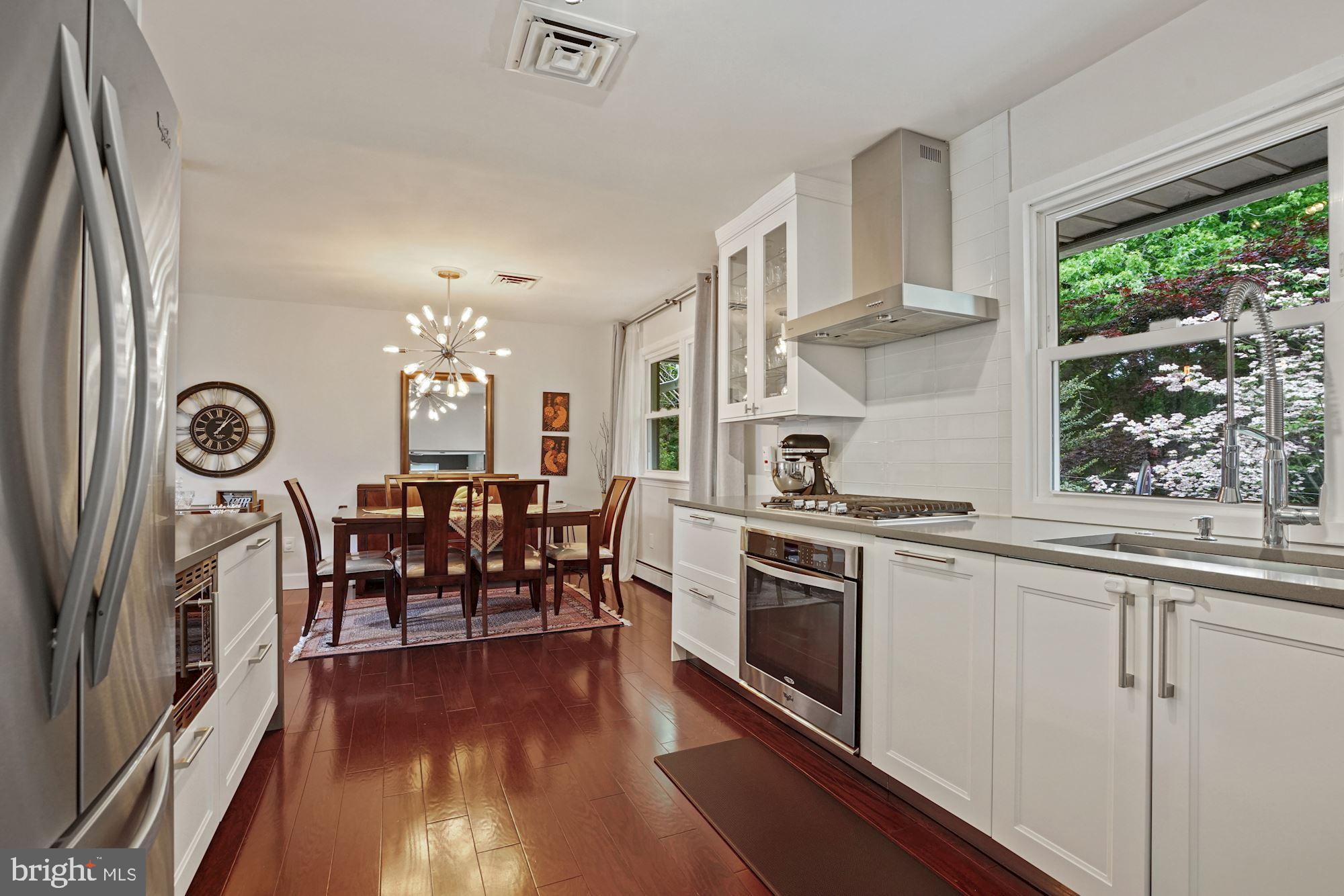 9813 Belhaven Road Bethesda, MD 20817 - Photo 6 of 31 Gallery Image 6