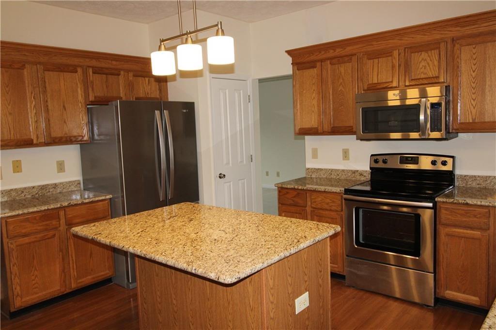 3821 Brigade Circle Carmel, IN 46032 - Photo 8 of 31