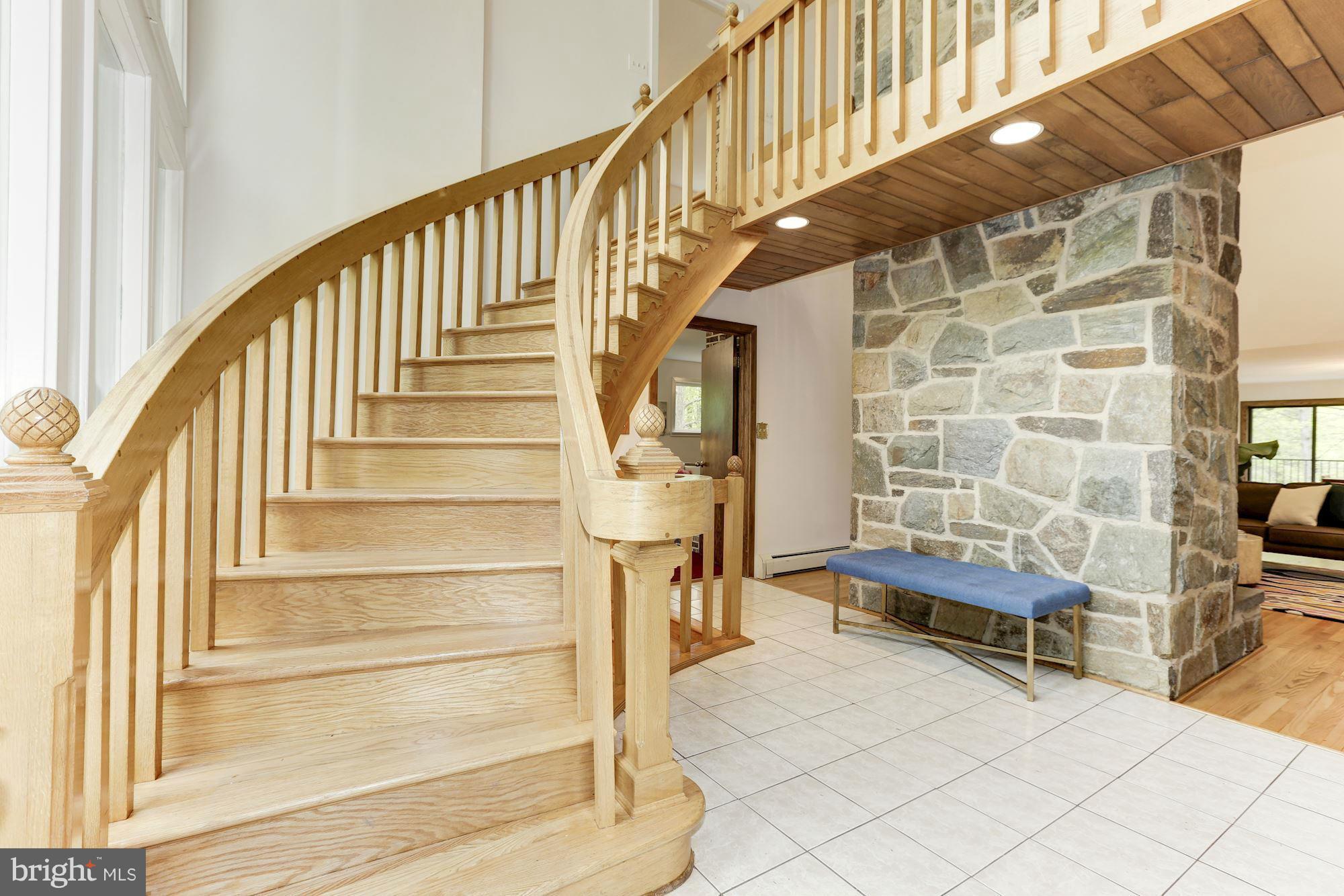 6409 Wiscasset Road Bethesda, MD 20816 - Photo 2 of 17 Interior (General)