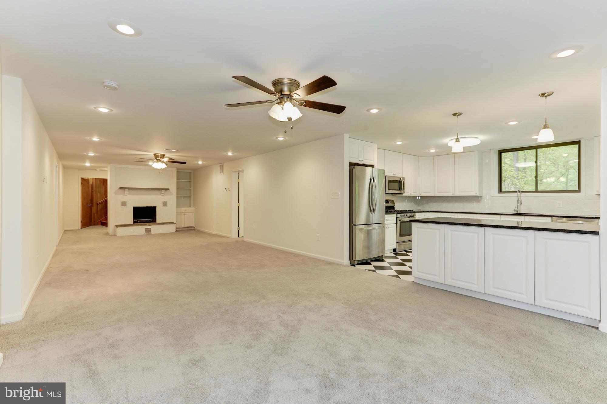 6409 Wiscasset Road Bethesda, MD 20816 - Photo 13 of 17 Living Room