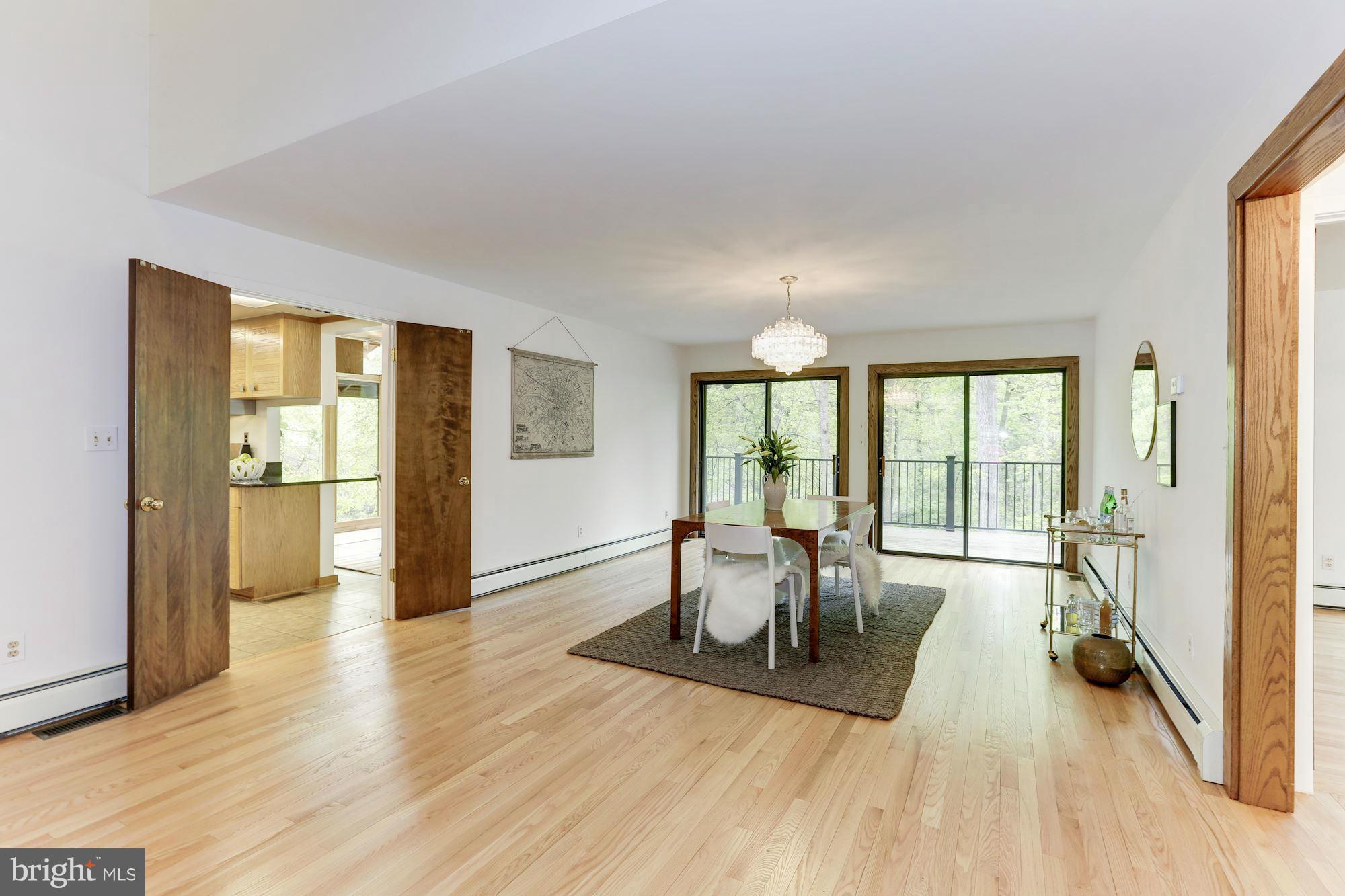 6409 Wiscasset Road Bethesda, MD 20816 - Photo 5 of 17 Dining Room