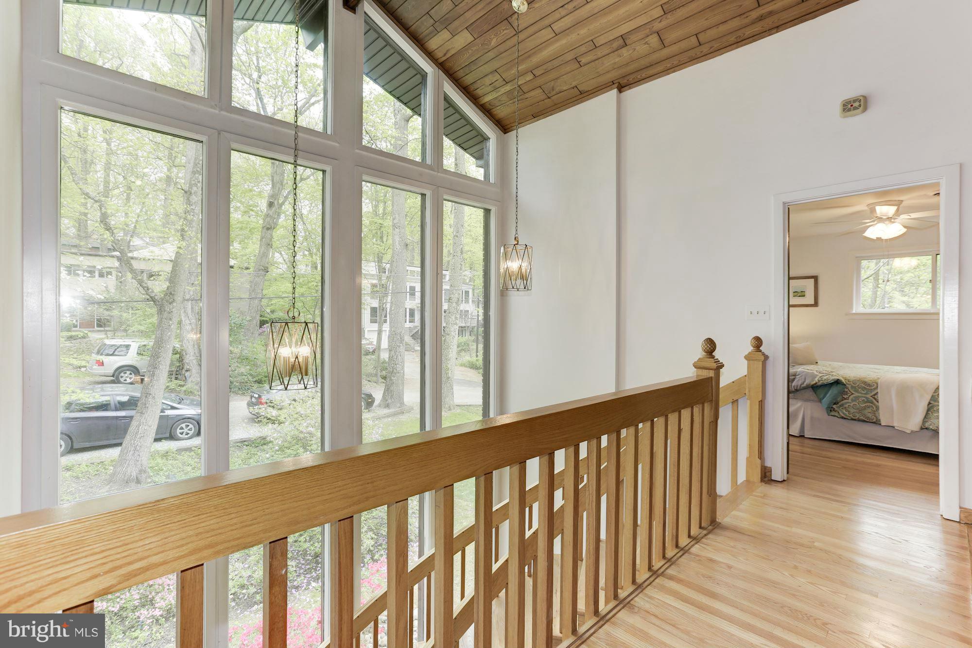 6409 Wiscasset Road Bethesda, MD 20816 - Photo 10 of 17 Interior (General)