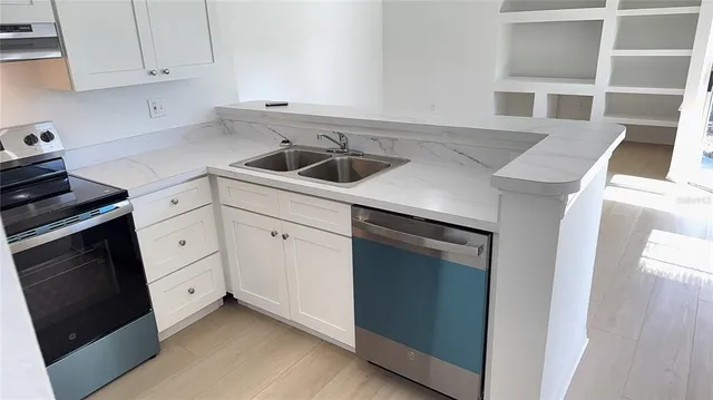 $1,750 | 7350 Westpointe Boulevard, Unit 213, Orlando, FL 32835