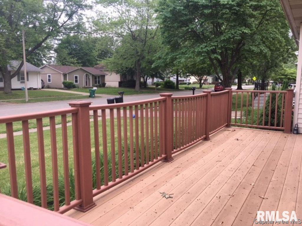 2021 Stanhope Road Springfield, IL 62702 - Photo 17 of 24