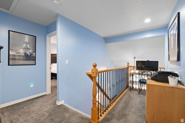 1625 Pages Pl Drive Bountiful, UT 84010 - Photo 22 of 31 Flexible loft space—perfect for a home office or cozy reading retreat