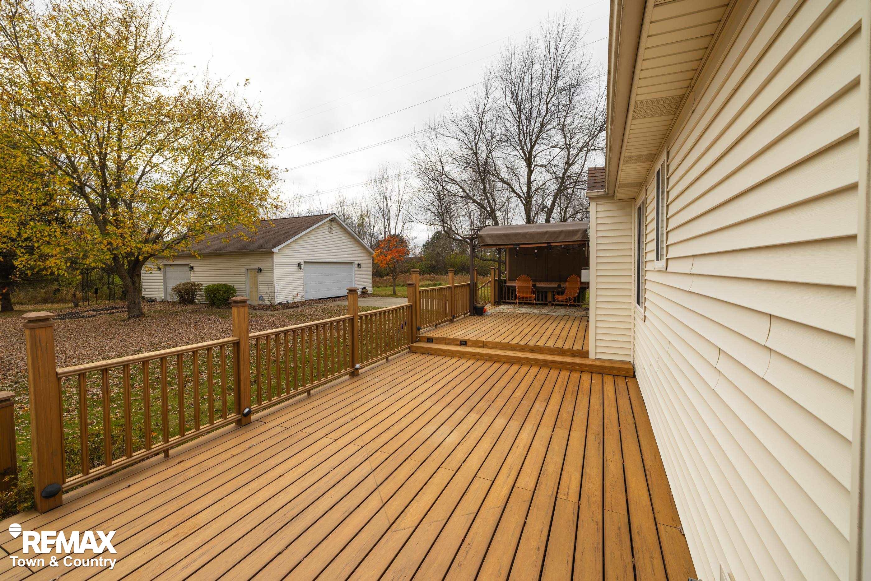 6351 East River Road Flushing, MI 48433 - Photo 47 of 51 50160053-ecd215ac-f195-4f63-b0b1-fe022498d9bc.JPG